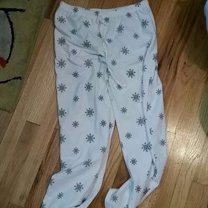 *Host pick* Snowflake pajama pants