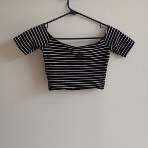 🎶SOLD🎶American Apparel off-Shoulder crop top
