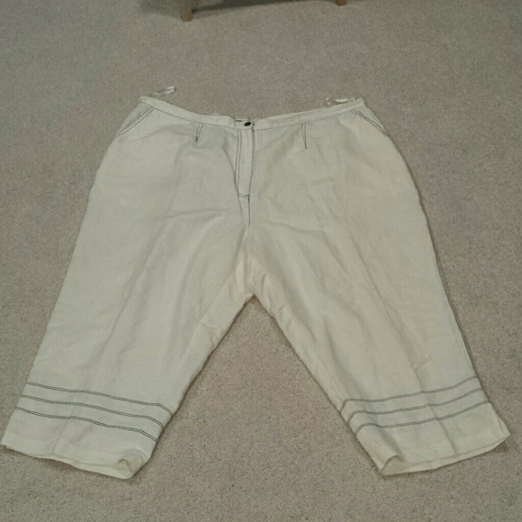 Ashley Stewart Linen Capri Pants Size 26