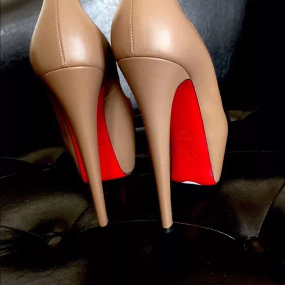 100% authentic Highness Christian Louboutin - Picture 3 of 4