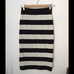 H&M pencil skirt