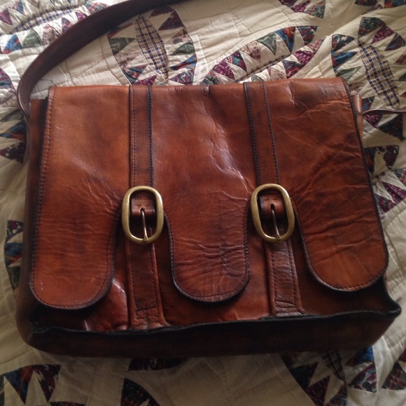 Vintage leather shoulder messenger bag