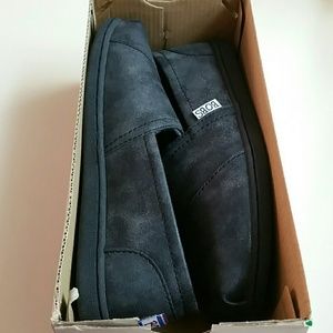 NWT Bob's Black Bliss Tip Top Flats Size 7