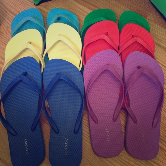 Brand new flip flops