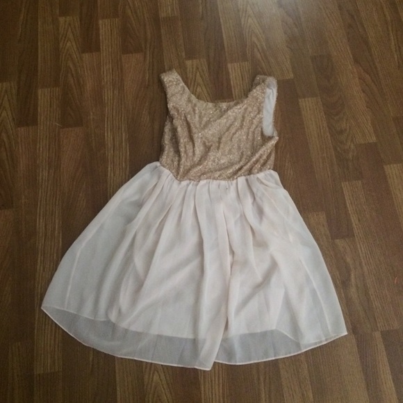Mezzanine gold dress