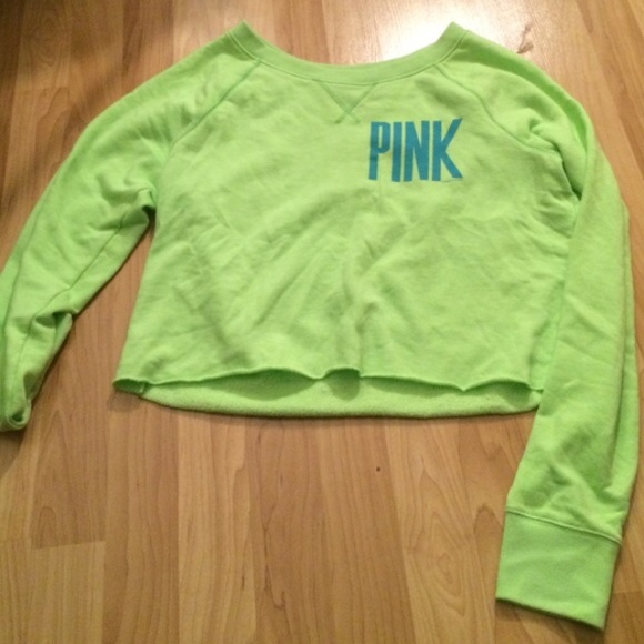 💥SOLD💥Green PINK crop top sweater - Picture 1 of 2