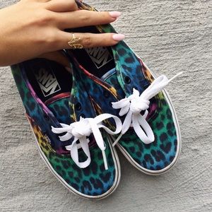 • rainbow leopard vans •