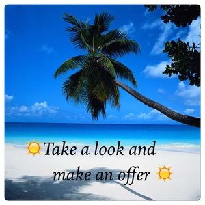 🌺 Sue's Closet 🌺