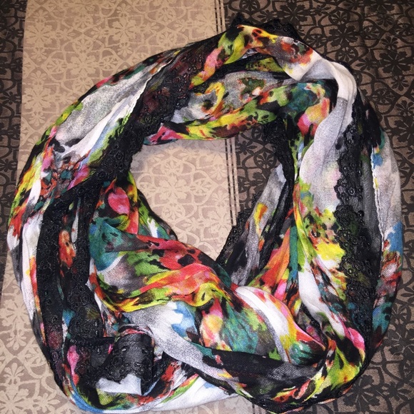 Women's Infinity Scarf