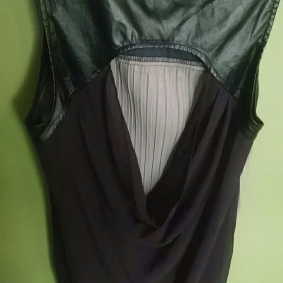  - Picture 2 of 2