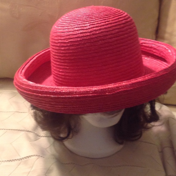 Hat - Picture 2 of 4