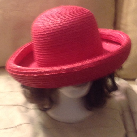 Hat - Picture 3 of 4