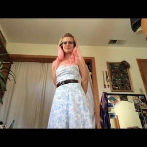 Adorable strapless chintz dress!