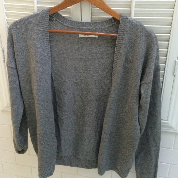 Abercrombie and fitch cardigan