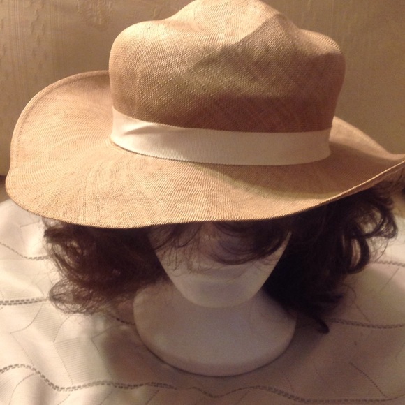 Hat - Picture 3 of 4
