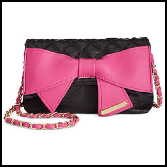 🎀 Betsey Johnson Bow Crossbody 🎀