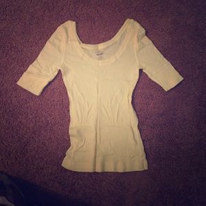 Yellow shirt 3/4 sleeve