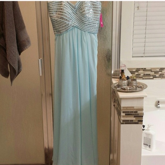 Prom dress