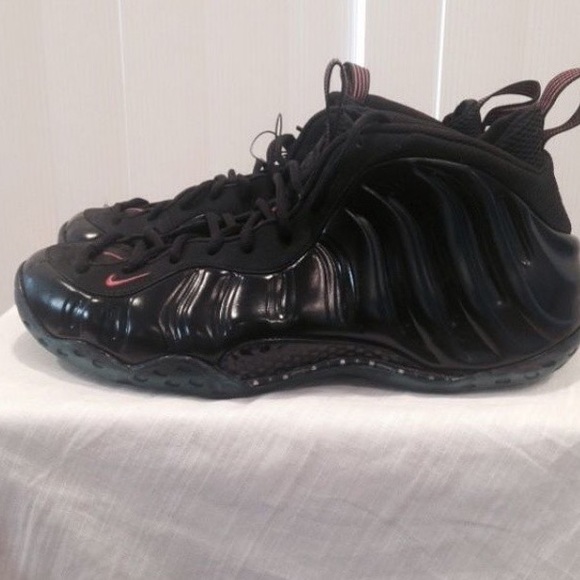 Nike foams - Picture 1 of 4