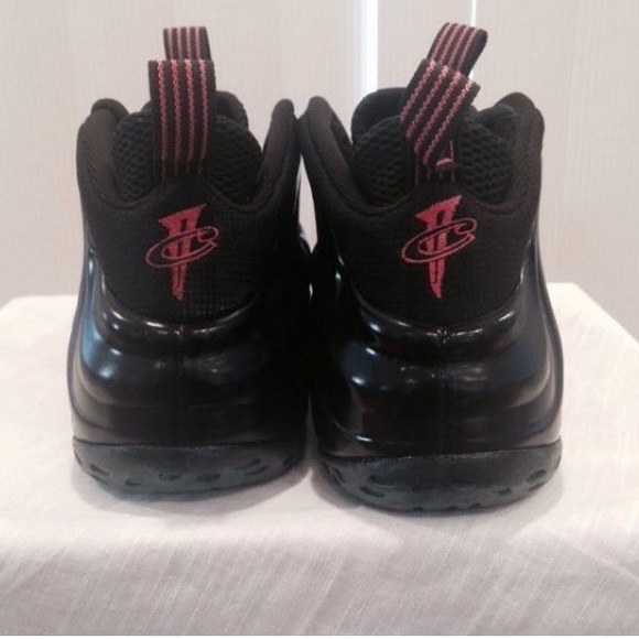 Nike foams - Picture 3 of 4