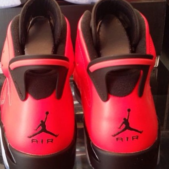 ️️Jordans - Picture 1 of 4