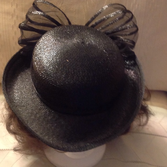 Hat - Picture 4 of 4