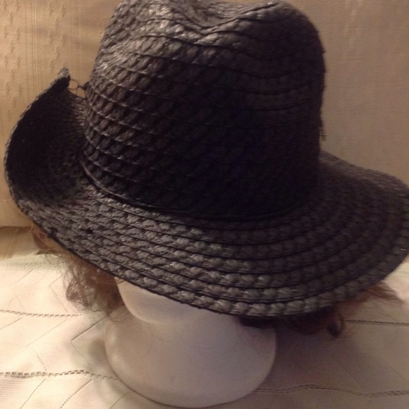 Hat - Picture 2 of 4