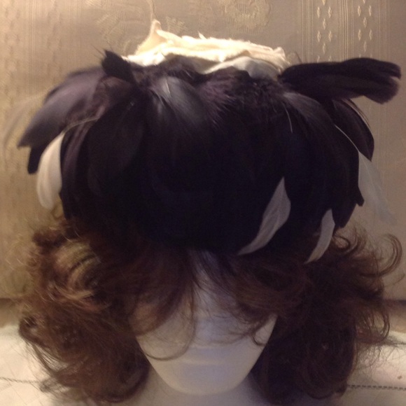 Hat - Picture 2 of 4