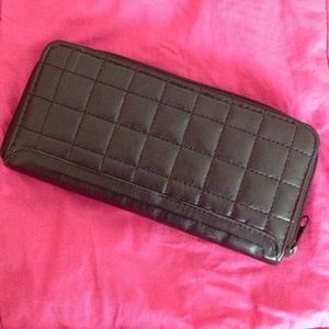 Black Wallet - quilted pattern