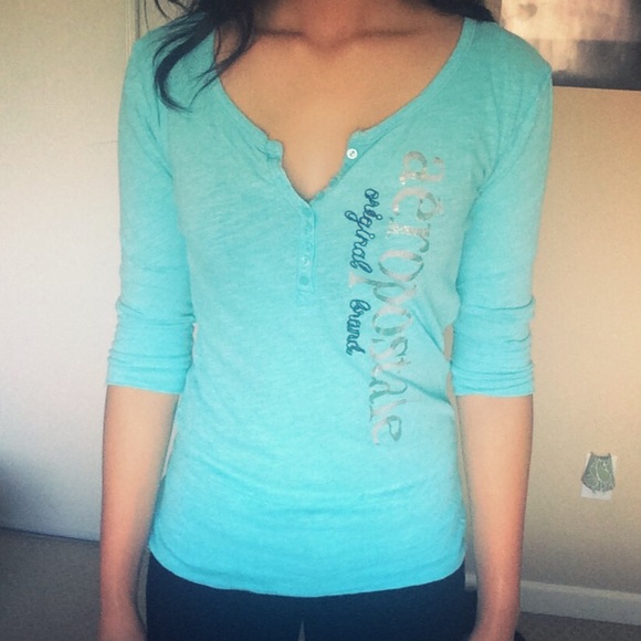 Button up Aeropostale shirt