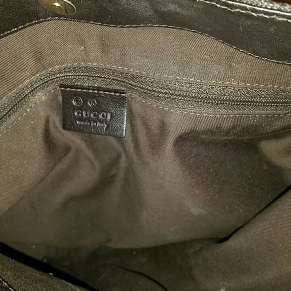 Authentic Gucci Purse - Picture 4 of 4