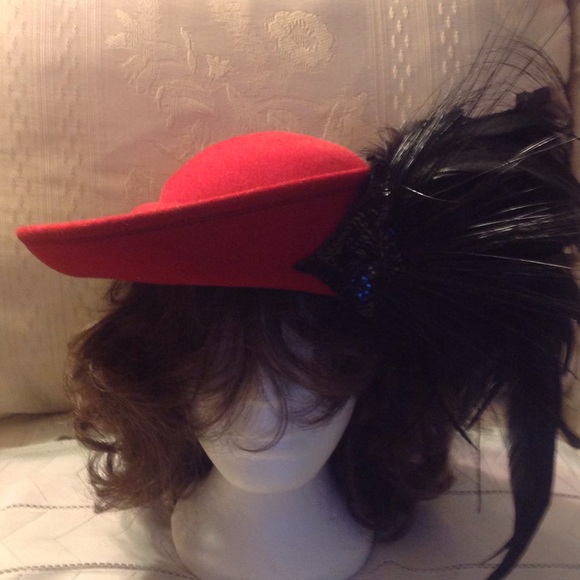 Hat - Picture 2 of 4