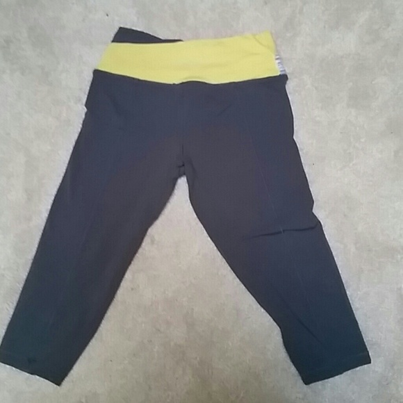 Workout caprees - Picture 2 of 2