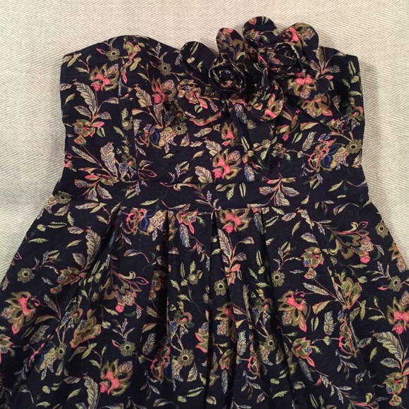 MM Couture Strapless Empire Sundress - Picture 3 of 4