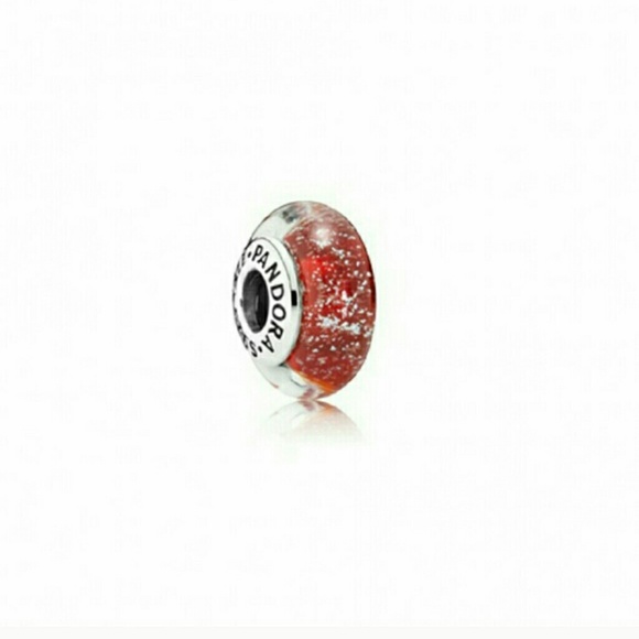 Pandora  Disney red charm