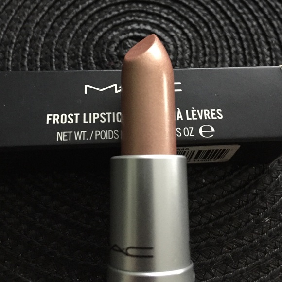 Mac Lipstick "Limited Edition" - Picture 2 of 3