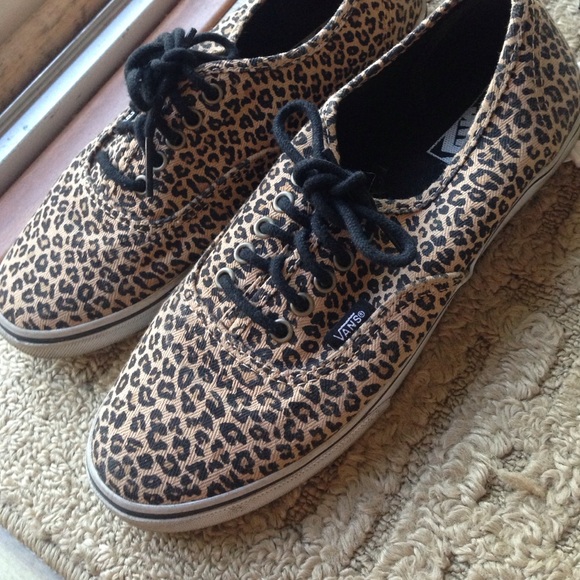 Leapord Print Vans