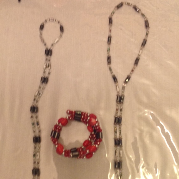 Magnetic Necklaces/Bracelets