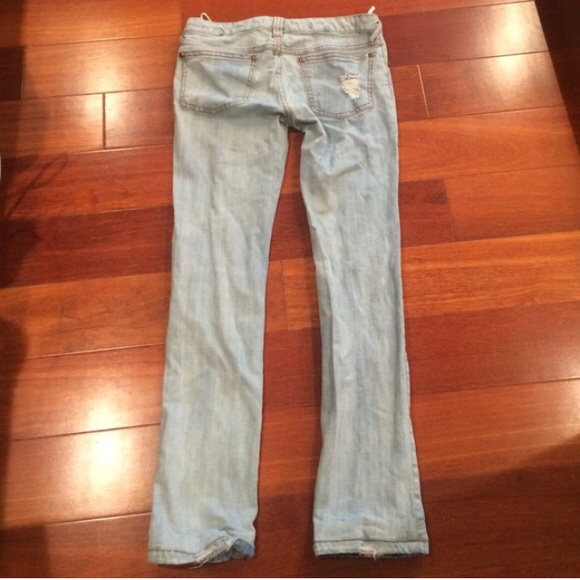 Free People light wash straight leg jeans - Picture 3 of 4