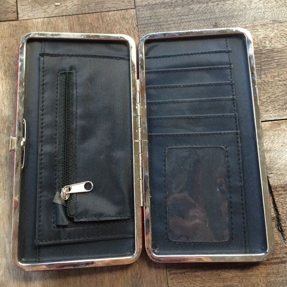 Wallet - Picture 4 of 4