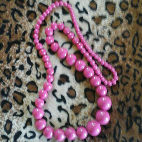 Hot pink long beaded necklace