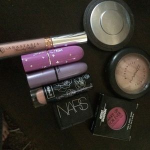 Makeup lot Mac lime crime nars becca