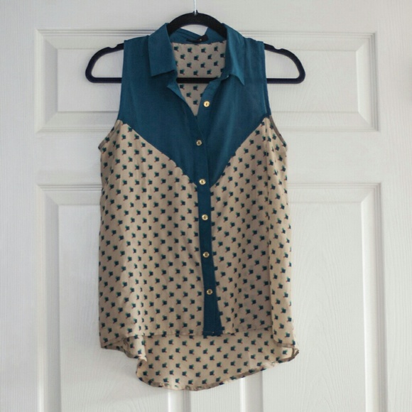 Tops - FINAL: Hi-low button up