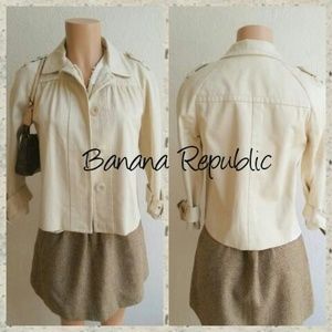 BANANA REPUBLIC BEIGE COTTON COAT