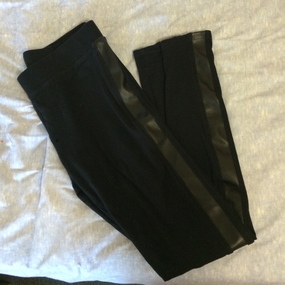 AE High Rise Leather Siding Leggings