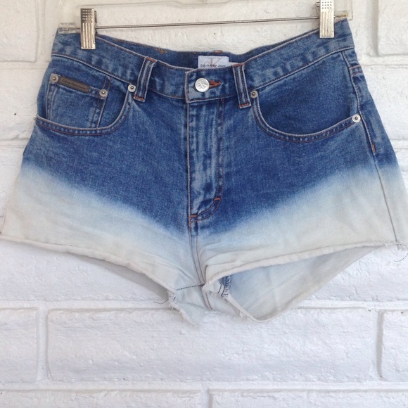 CALVIN KLEIN - Bleached High Rise Shorts