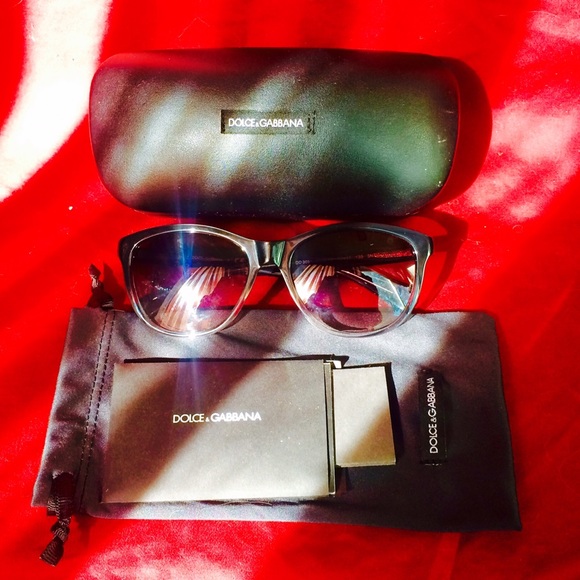 AUTHENTIC BLACK DOLCE & GABANNA SUNGLASSES