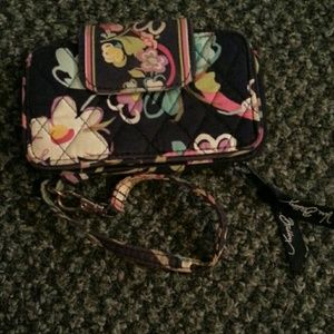 Vera bradley wristlet