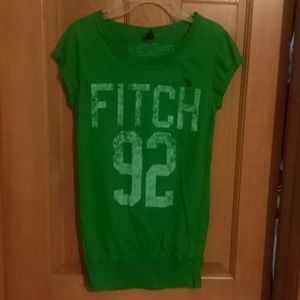 NWOT Green teen t shirt