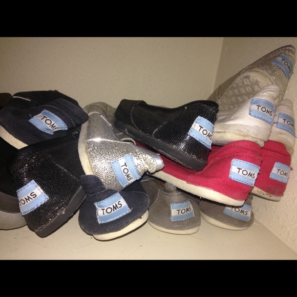 Toms